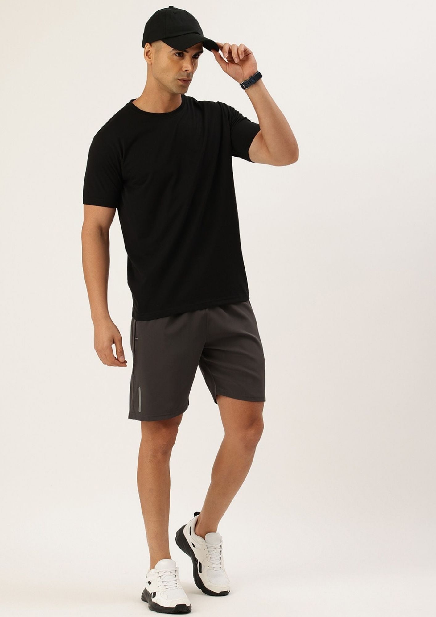 FIFTY TWO Men's Essential Casual Shorts – Laid-back Comfort for Warm Days