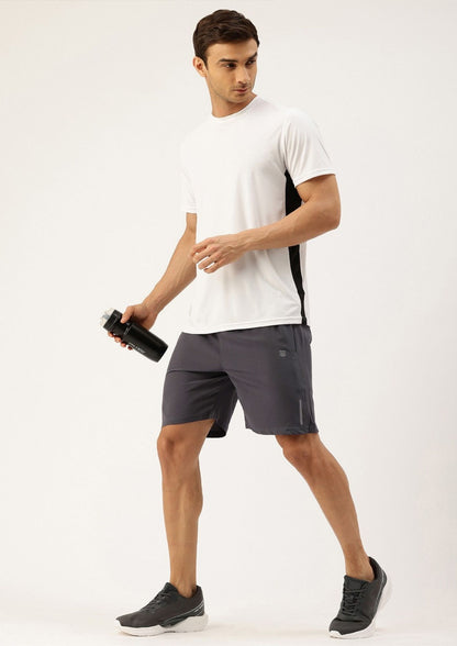 SPORTS 52 WEAR Men's Essential Casual Shorts – Laid-back Comfort for Warm Days