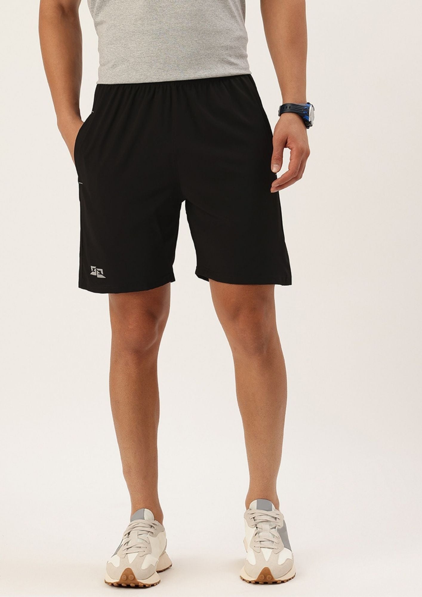 FIFTY TWO Men's Essential Casual Shorts – Laid-back Comfort for Warm Days