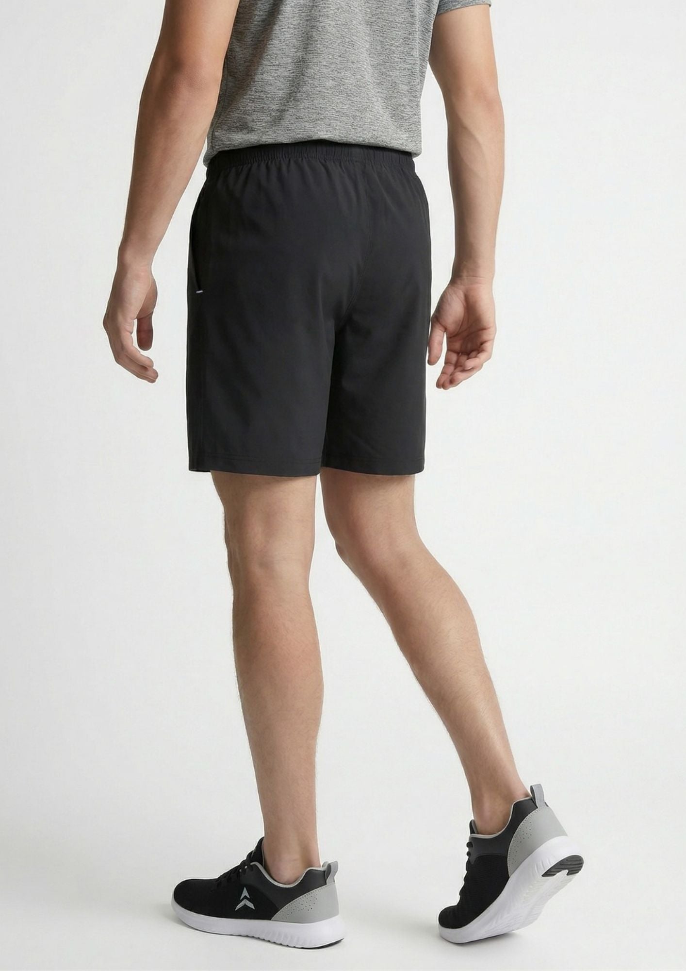 Sports 52 Wear Men's Essential Casual Shorts – Laid-back Comfort for Warm Days